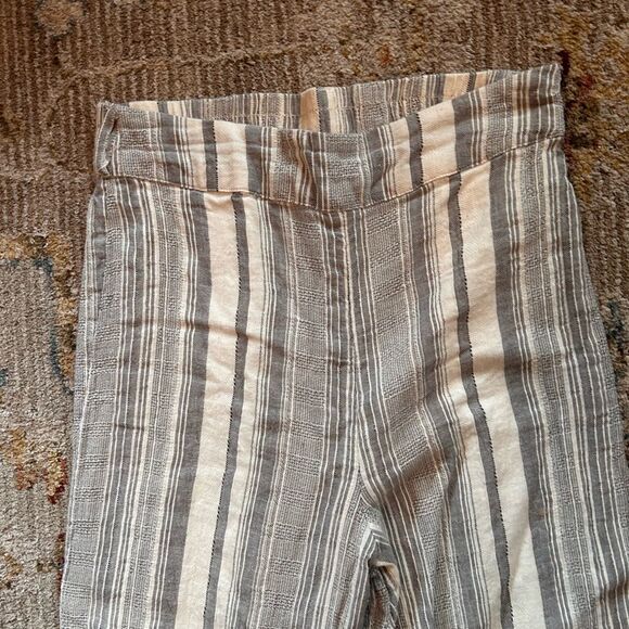 Express Gray Striped Pants - Picture 2 of 6